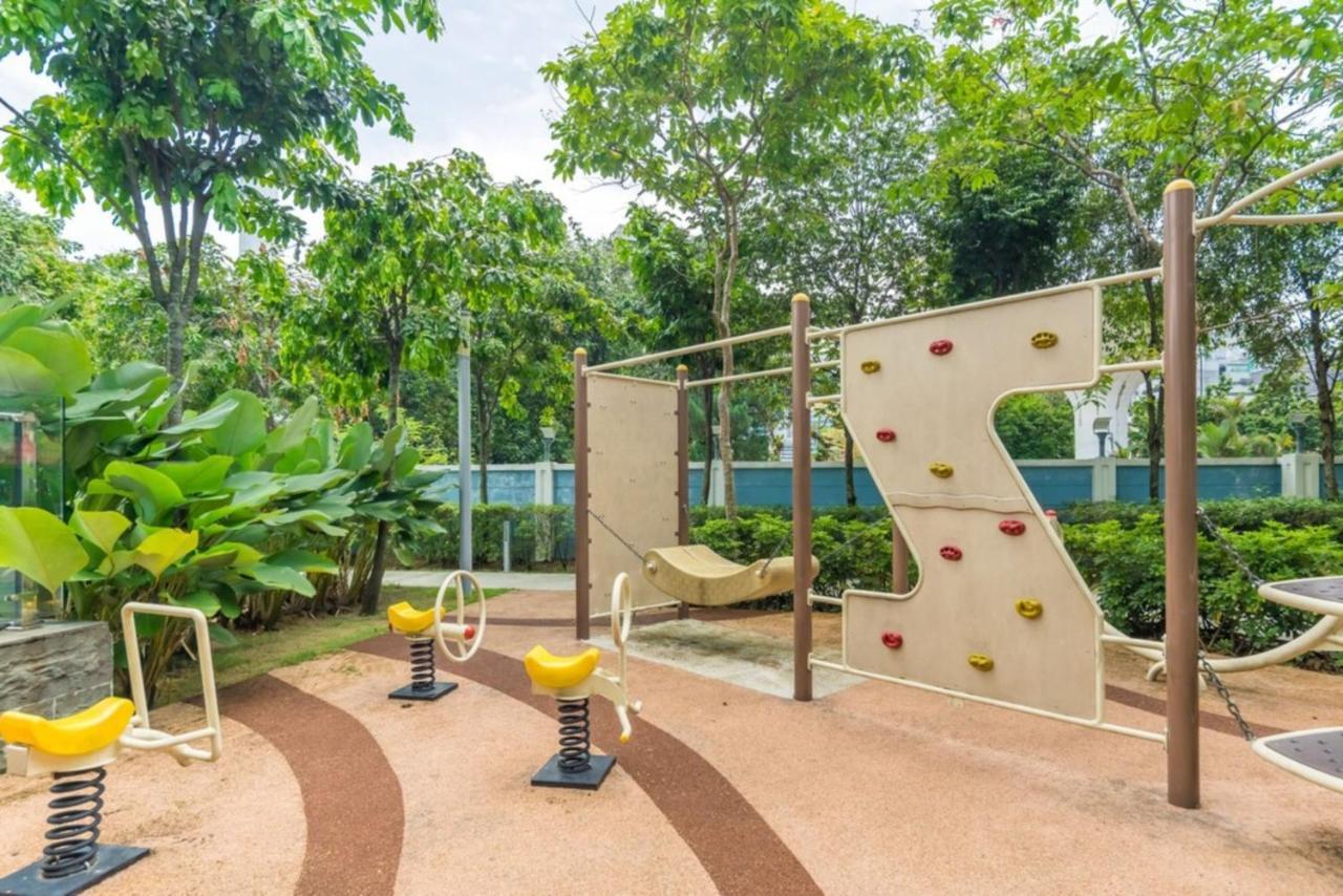 Pangsapuri Suasana Bukit Ceylon